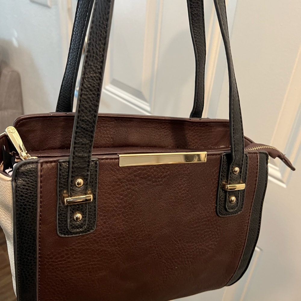 Chic Brown and Black Shoulder Bag
